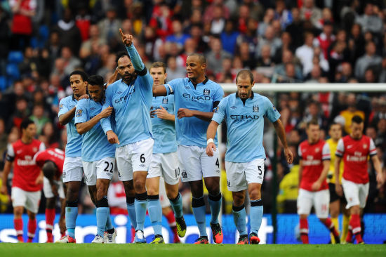 解说雨童分析季后赛形势：OMG赢下IG将晋级 WEvsLNG谁赢谁进季后赛