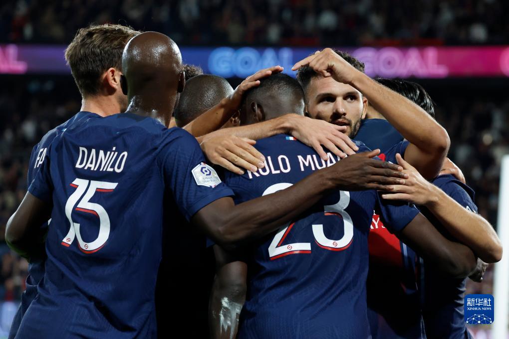 Doran 是无用的，如果他有用的话。没有 Zeka 和 Sylas， Hanwha Life Esports 可以拿下比赛点